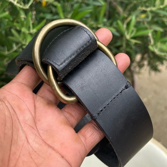 VTG Banana Republic 💯 leather Belt, Sz S - Picture 3 of 7